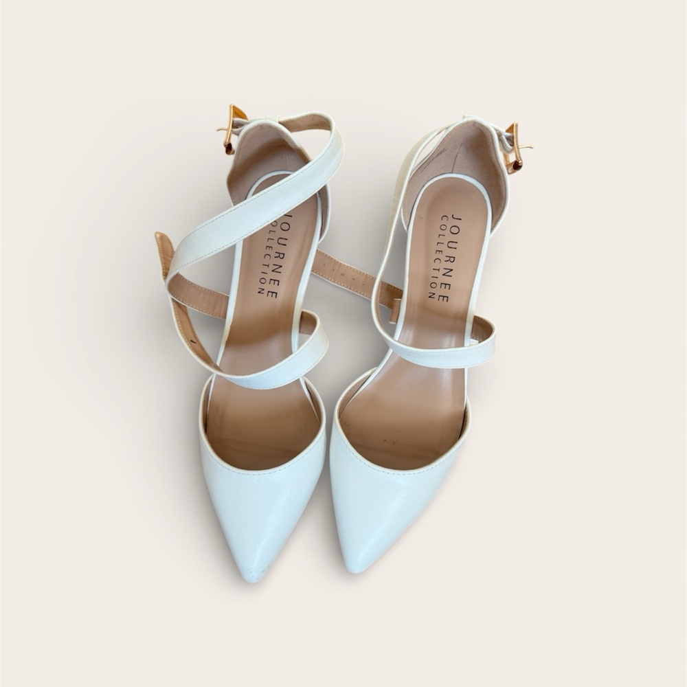 Journee Collection Women's white Strappy Heels